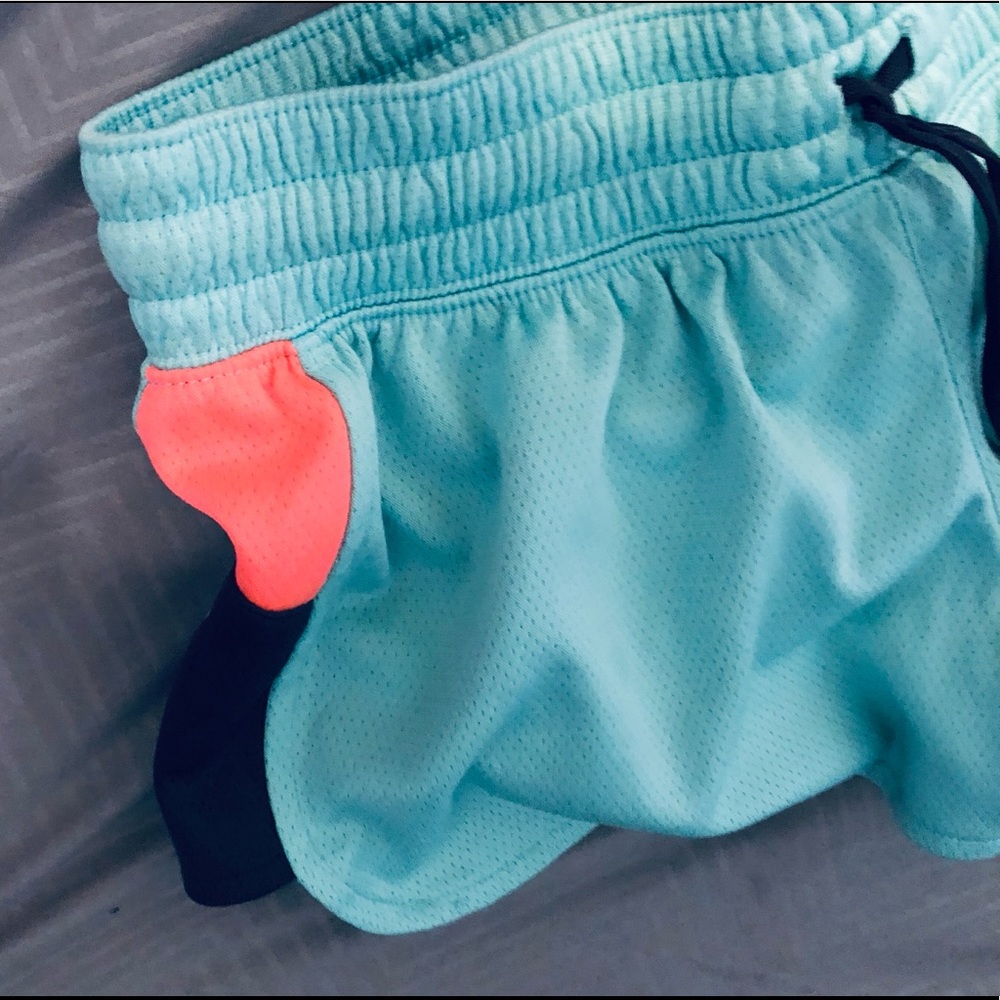 bcg running shorts - Picture 3 of 5